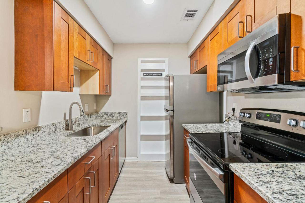 Rm2 - 1Bdr 1Bath Cozy Ensuite Shared Condo แอตแลนตา ภายนอก รูปภาพ